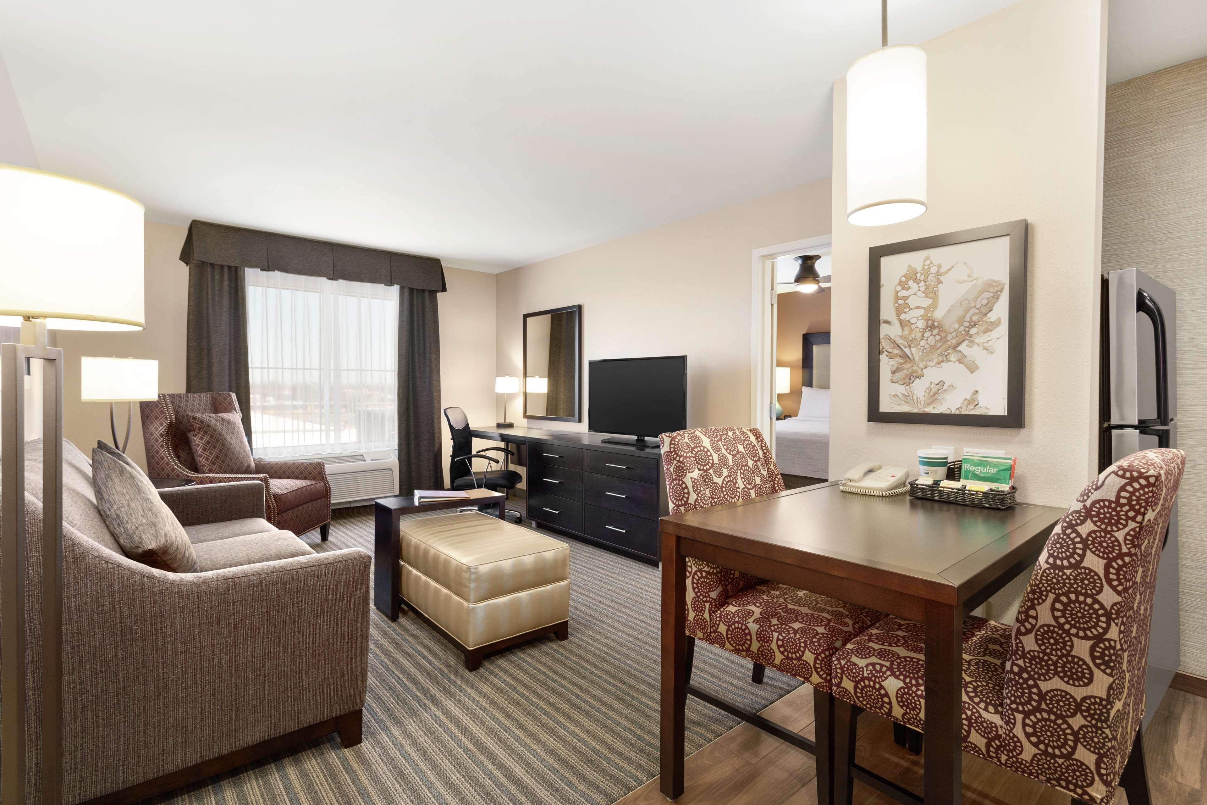 Homewood Suites By Hilton Fargo Exterior photo